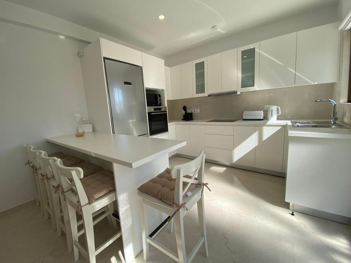Phaedrus Living: City View Luxury Flat Androcleous Pafos Zewnętrze zdjęcie